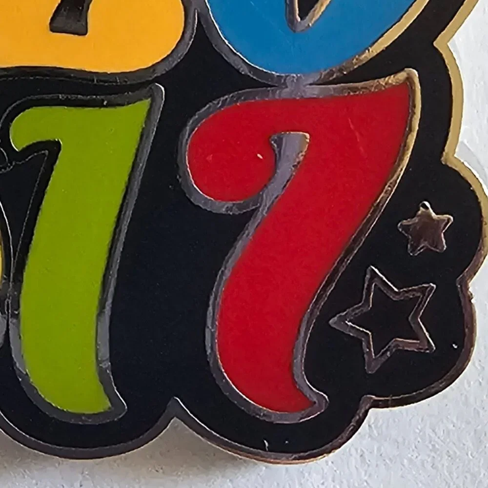 DISNEY Pin Trading ~ Disney Starter Set ~ Tinker Bell ~ 2017 - Picture 4 of 11